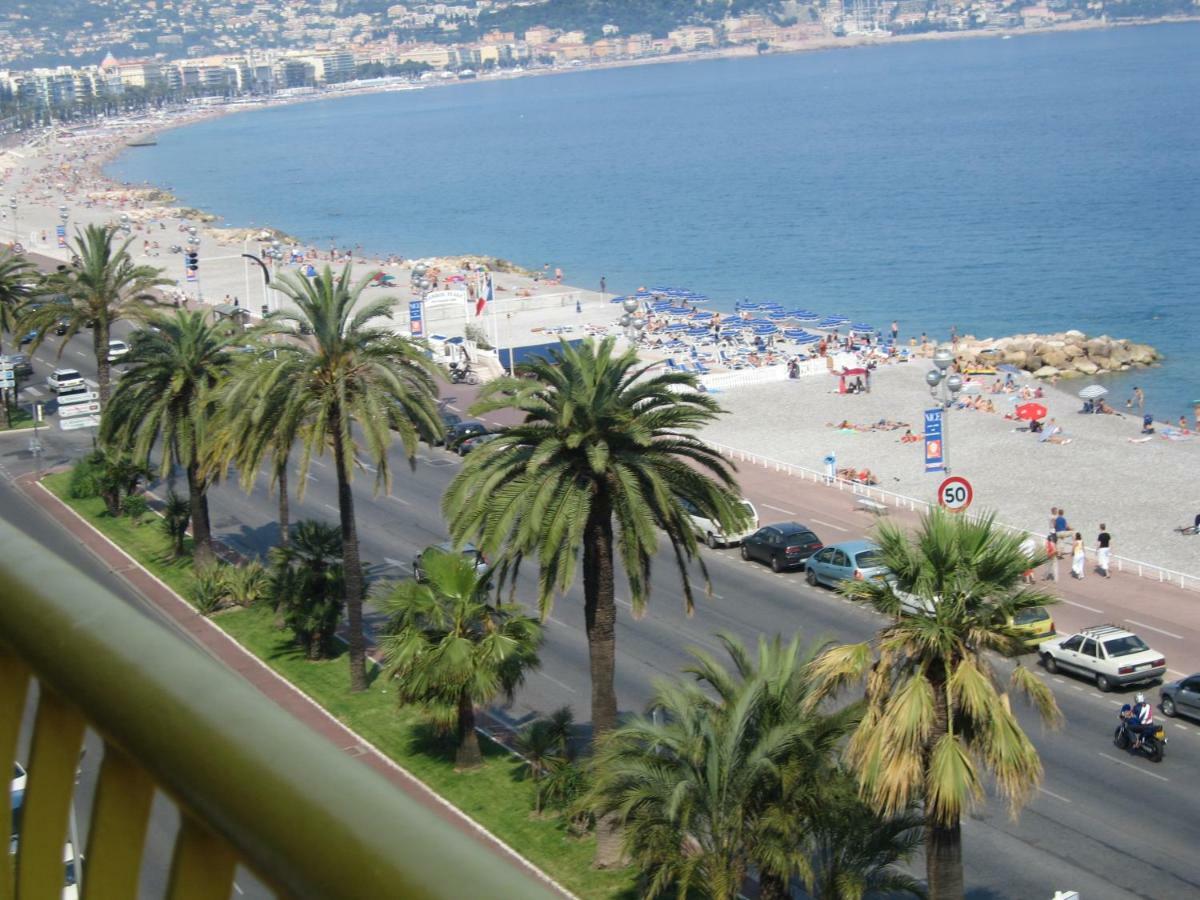 Beachfront Apartment Promenade Des Anglais Nice Bagian luar foto